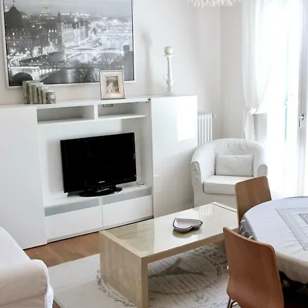 La Casa Di Lucy Apartman *