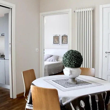 La Casa Di Lucy Bordighera